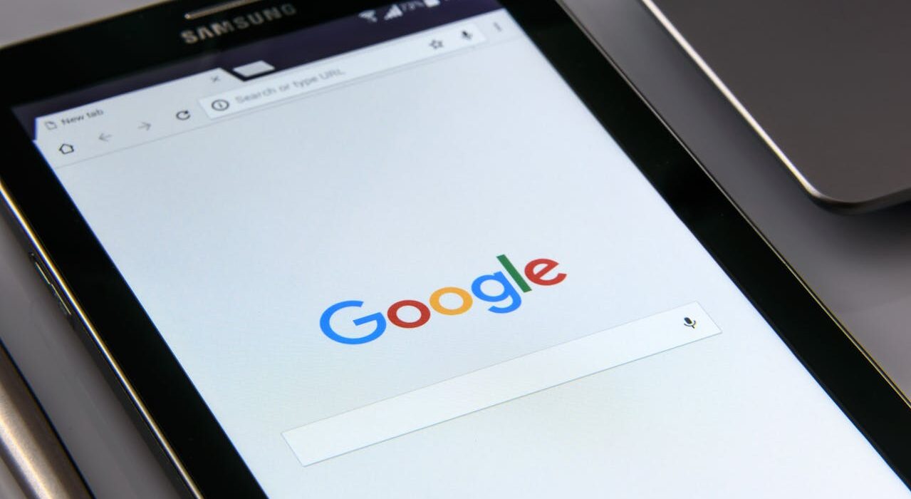 Internet światłowodowy w Poznaniu – szybki dostęp do sieci