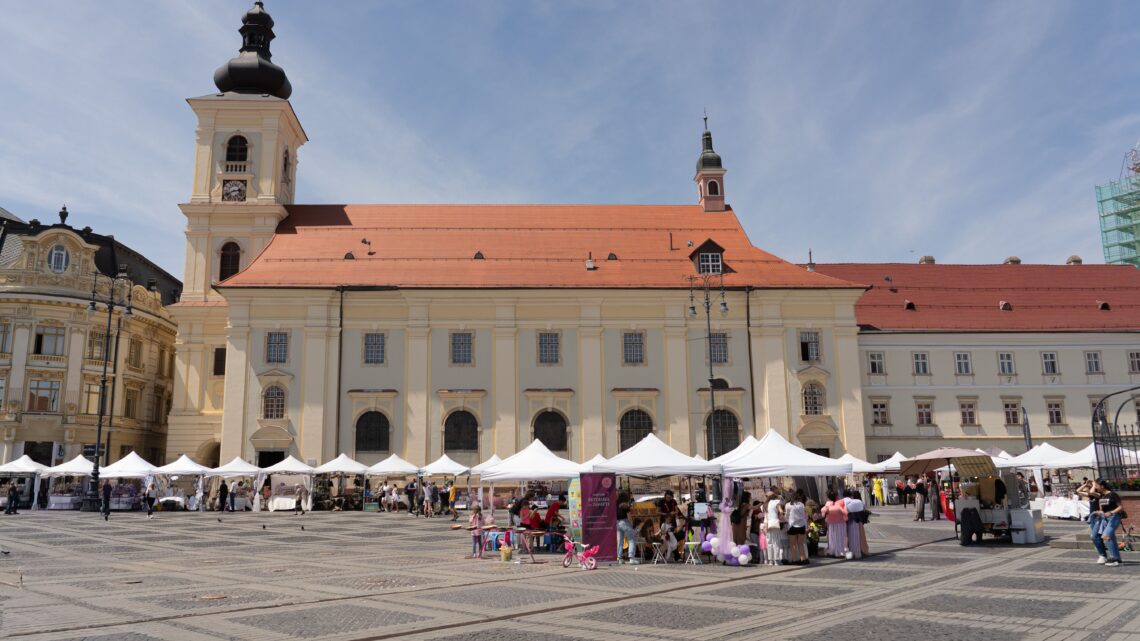 Jak stworzyć wyjątkową przestrzeń na wydarzenie Odkryj potencjał mobilnych zadaszeń